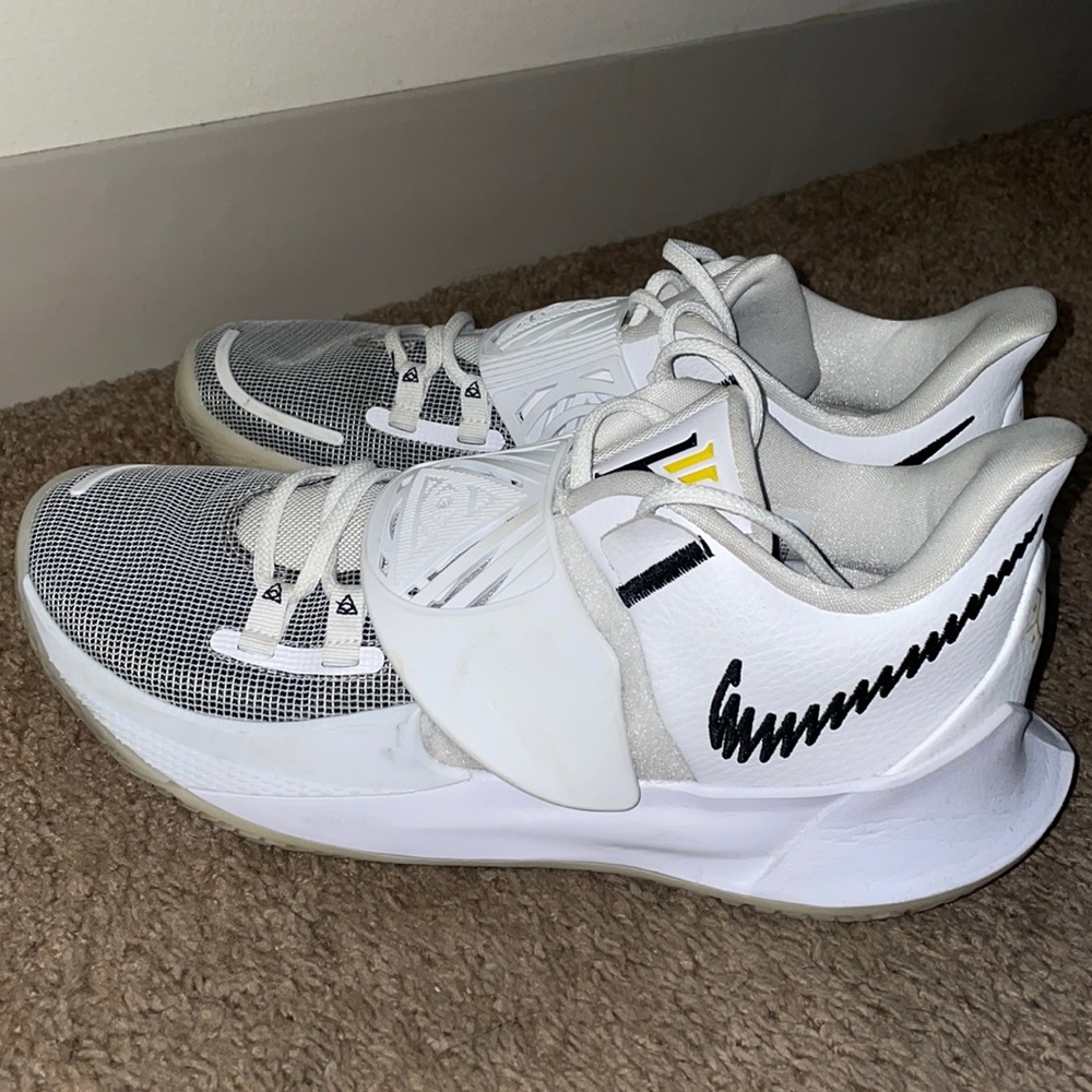 Kyrie Low 3 3 EP “Eclipse”
